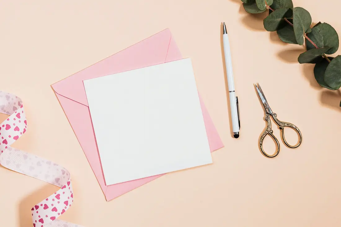 Seasonal paper designs in warm tones